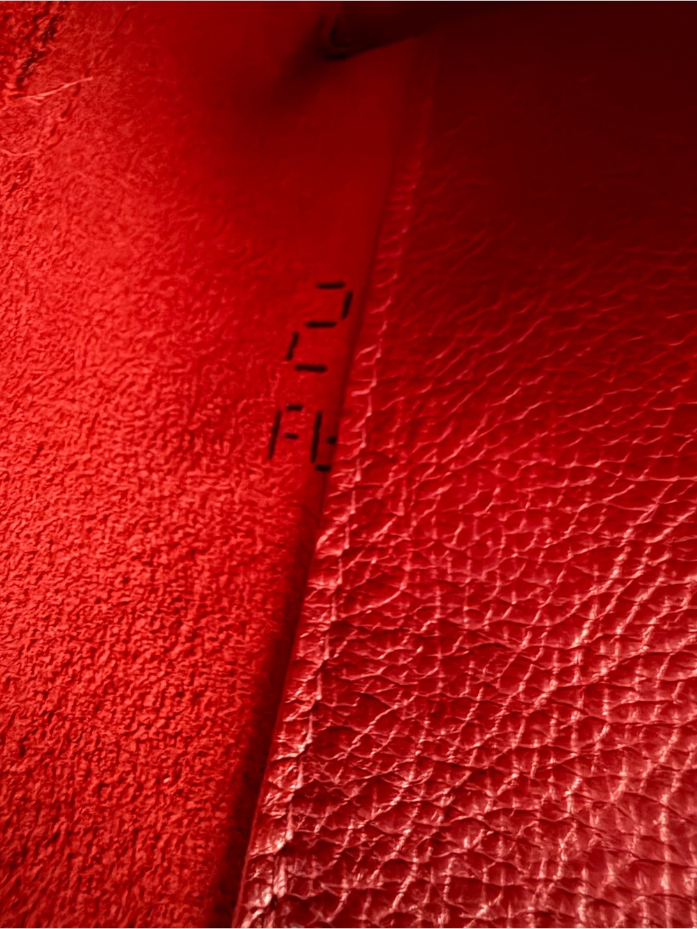 PORTLAND Leather Goods chili red firefly bucket bag - Picture 6 of 13